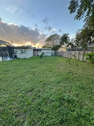 19741 Eagle Nest Road Cutler Bay FL 33157