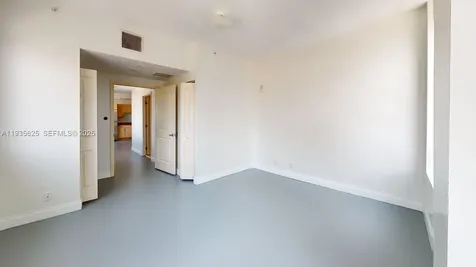 111 E Flagler Street Miami FL 33131