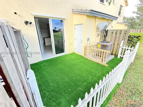 134 SE 28th Terrace Homestead FL 33033