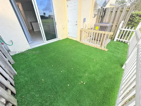 134 SE 28th Terrace Homestead FL 33033