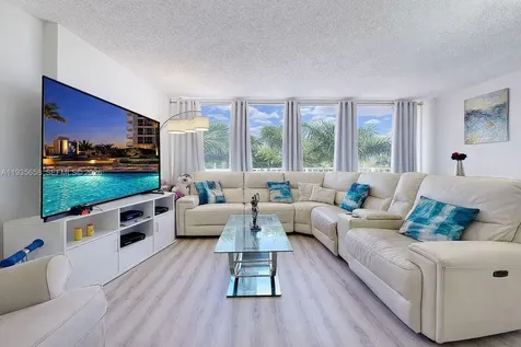 7601 E Treasure Drive North Bay Village FL 33141
