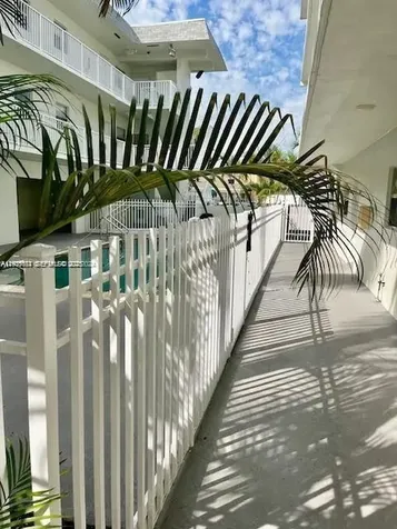 12890 NE 8th Avenue North Miami FL 33161