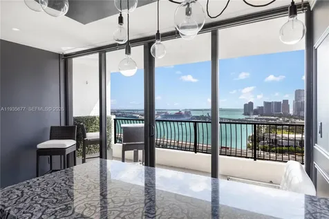 555 NE 15th Street Miami FL 33132