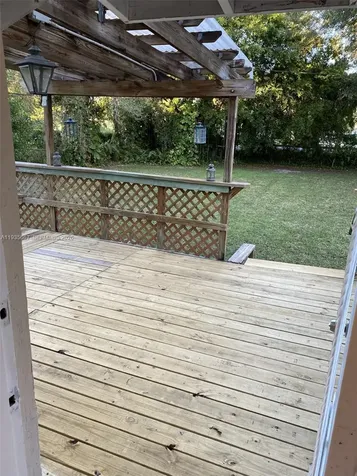 11701 NE 11th Place Biscayne Park FL 33161
