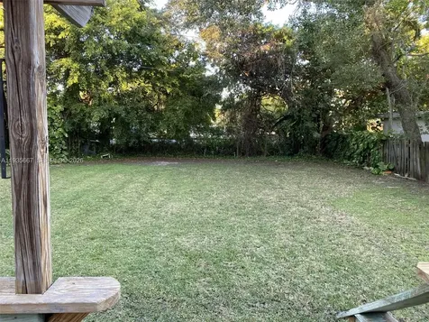 11701 NE 11th Place Biscayne Park FL 33161