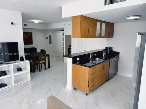 601 NE 23rd Street Miami FL 33137