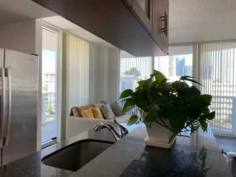 601 NE 23rd Street Miami FL 33137