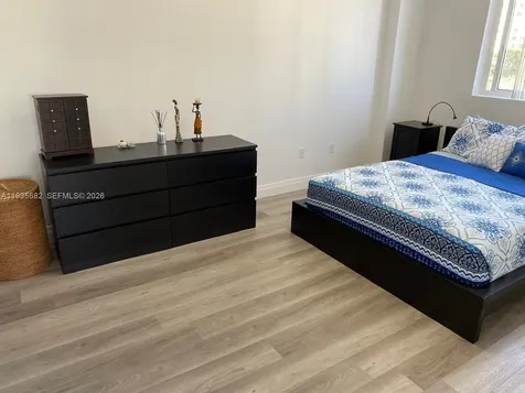 601 NE 23rd Street Miami FL 33137