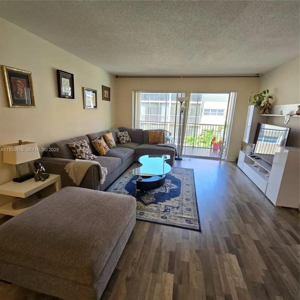 2097 S Ocean Drive Hallandale Beach FL 33009