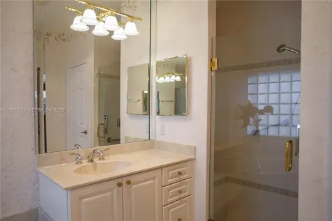 7688 Trapani Lane Boynton Beach FL 33472