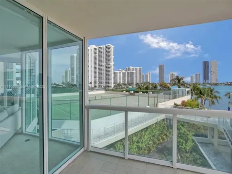 3370 Hidden Bay Drive Aventura FL 33180