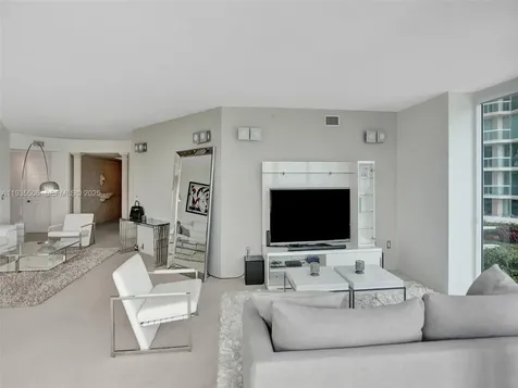 3370 Hidden Bay Drive Aventura FL 33180