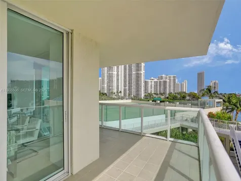 3370 Hidden Bay Drive Aventura FL 33180