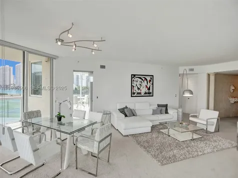 3370 Hidden Bay Drive Aventura FL 33180