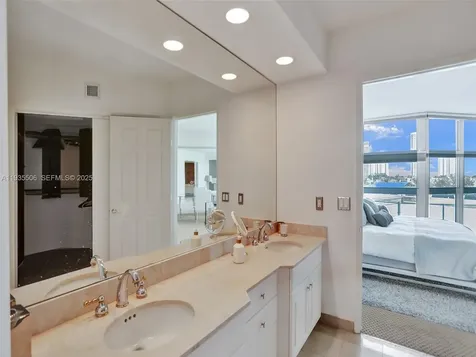 3370 Hidden Bay Drive Aventura FL 33180