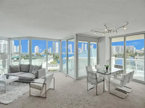 3370 Hidden Bay Drive Aventura FL 33180