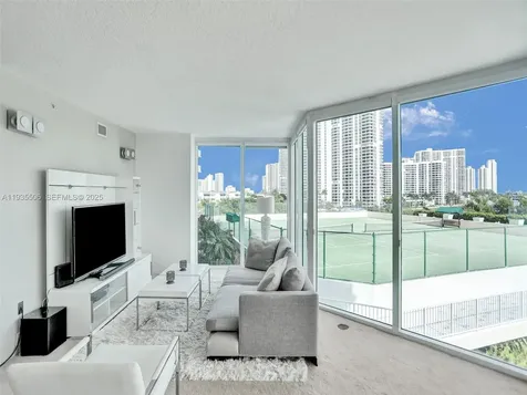 3370 Hidden Bay Drive Aventura FL 33180