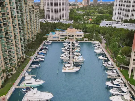 3370 Hidden Bay Drive Aventura FL 33180