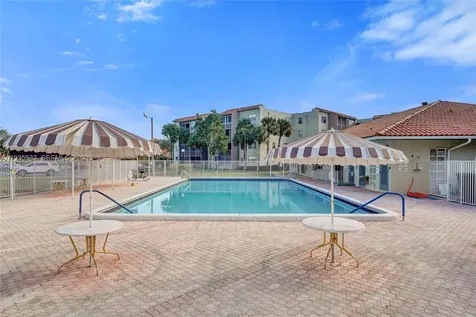 1810 SW 81st Avenue North Lauderdale FL 33068