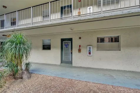 1810 SW 81st Avenue North Lauderdale FL 33068