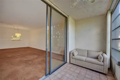 1810 SW 81st Avenue North Lauderdale FL 33068