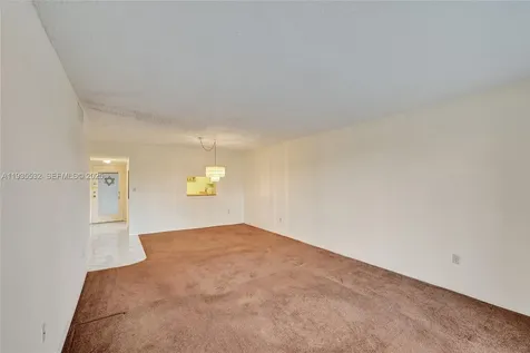 1810 SW 81st Avenue North Lauderdale FL 33068