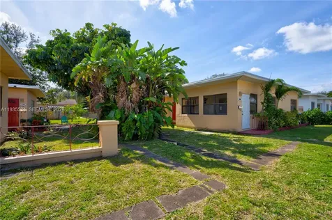 234 NE 111th Street Miami FL 33161