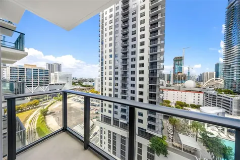 11 NE 6th Street Miami FL 33132