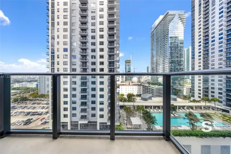 11 NE 6th Street Miami FL 33132