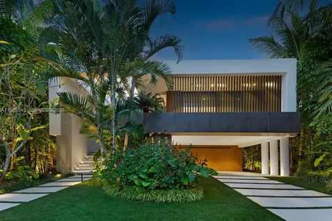 40 W Rivo Alto Drive Miami Beach FL 33139