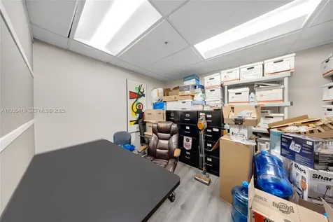 7657 NW 50th Street Miami FL 33166