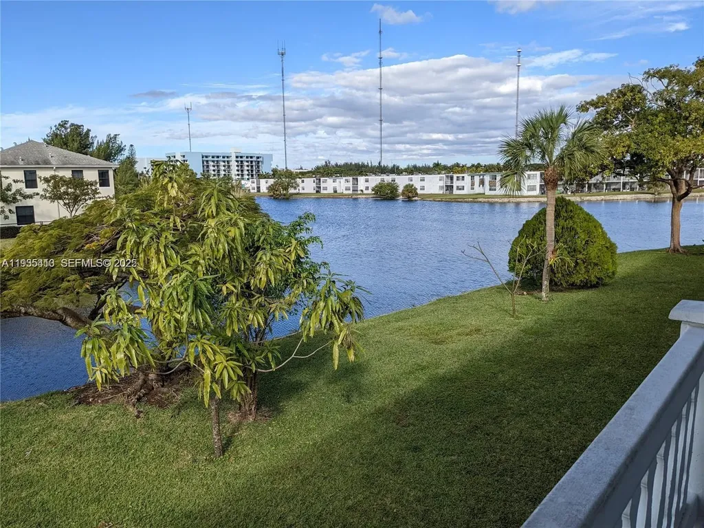 65 NE 202nd Terrace Miami Gardens FL 33179
