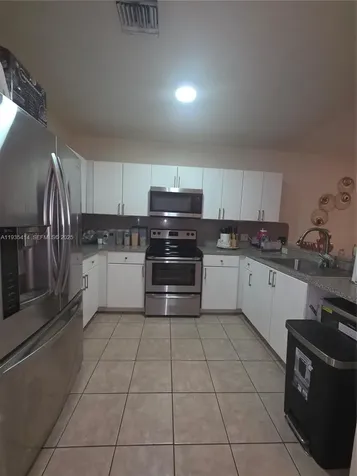 18953 SW 113th Court Miami FL 33157