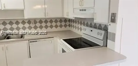 3100 W Rolling Hills Circle Davie FL 33328