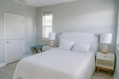 1139 NE 3rd Avenue Fort Lauderdale FL 33304