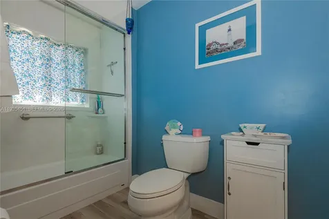 1551 SE 24th Avenue Pompano Beach FL 33062