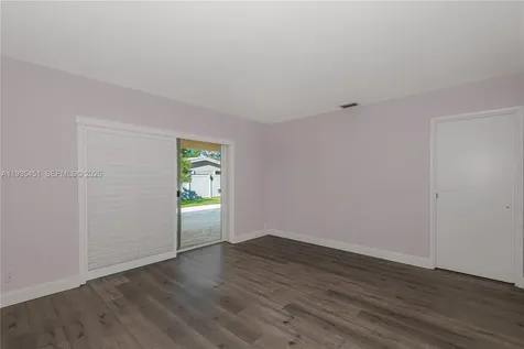 1551 SE 24th Avenue Pompano Beach FL 33062