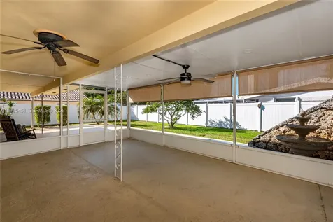 1551 SE 24th Avenue Pompano Beach FL 33062