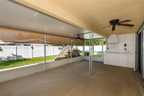 1551 SE 24th Avenue Pompano Beach FL 33062