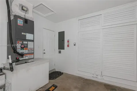 1551 SE 24th Avenue Pompano Beach FL 33062