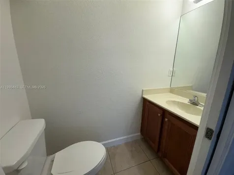 1027 NE 207th Street Miami FL 33179
