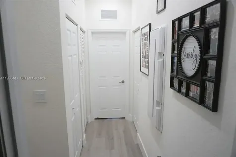 10589 W 32nd Lane Hialeah Gardens FL 33018