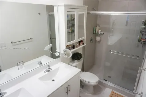 10589 W 32nd Lane Hialeah Gardens FL 33018