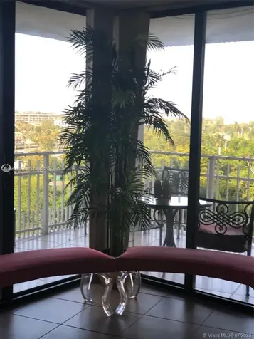 2000 Towerside Terrace Miami FL 33138
