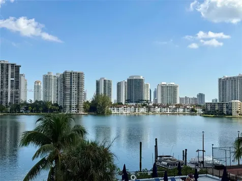 2780 NE 183rd Street Aventura FL 33160