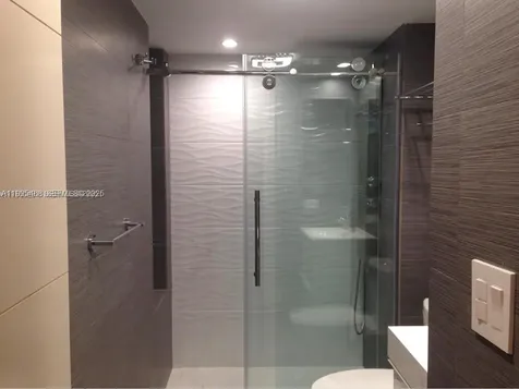 2780 NE 183rd Street Aventura FL 33160
