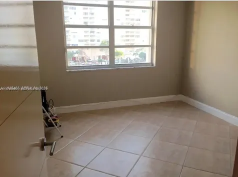 2780 NE 183rd Street Aventura FL 33160