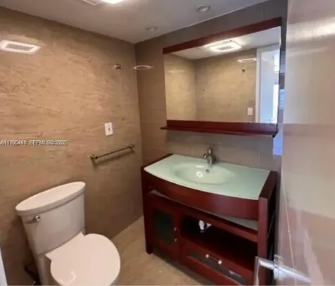 2780 NE 183rd Street Aventura FL 33160