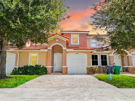 27345 SW 138th Court Homestead FL 33032
