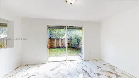 27345 SW 138th Court Homestead FL 33032